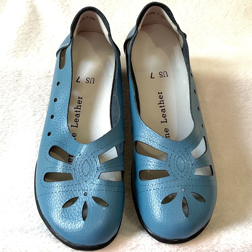Blue Genuine Leather Minimalist Comfort Slip On Flats Cutout Shoes Size 7 - Picture 4 of 12